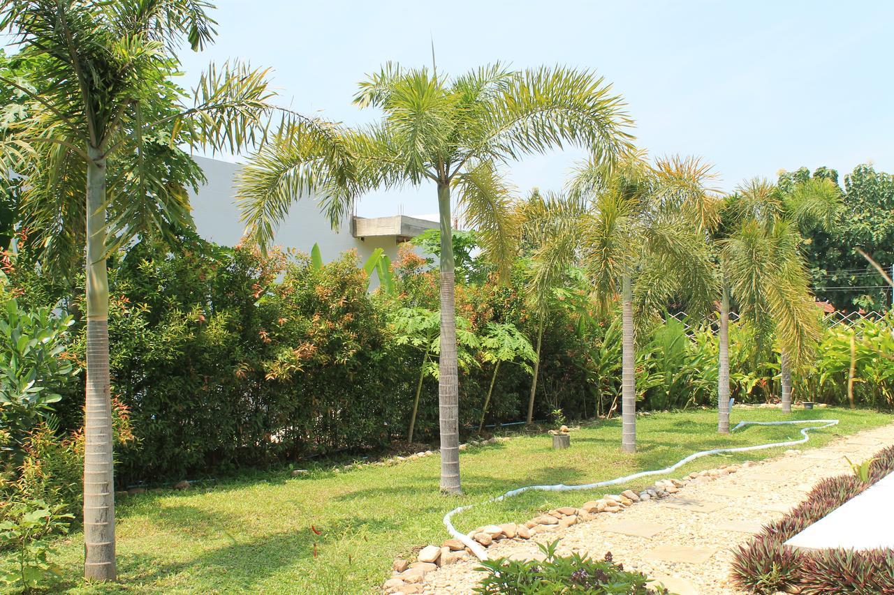 Jim Guesthouse Kanchanaburi Eksteriør billede