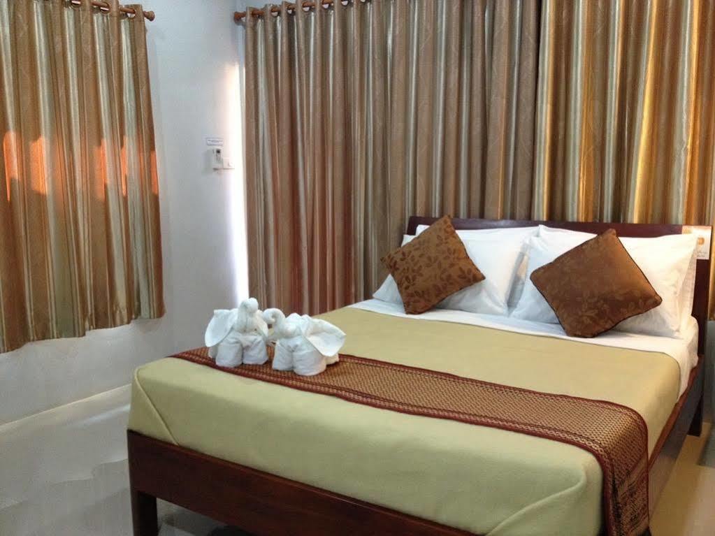 Jim Guesthouse Kanchanaburi Eksteriør billede